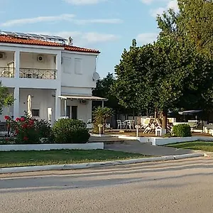 Apocalypsis Studios-apartments Psakoudia